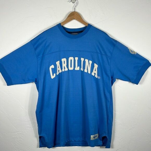 🏈🏀 Vintage NORTH CAROLINA TAR HEELS Embroidered Heavy Pullover Tee Sz 2XL - EU - Picture 1 of 12